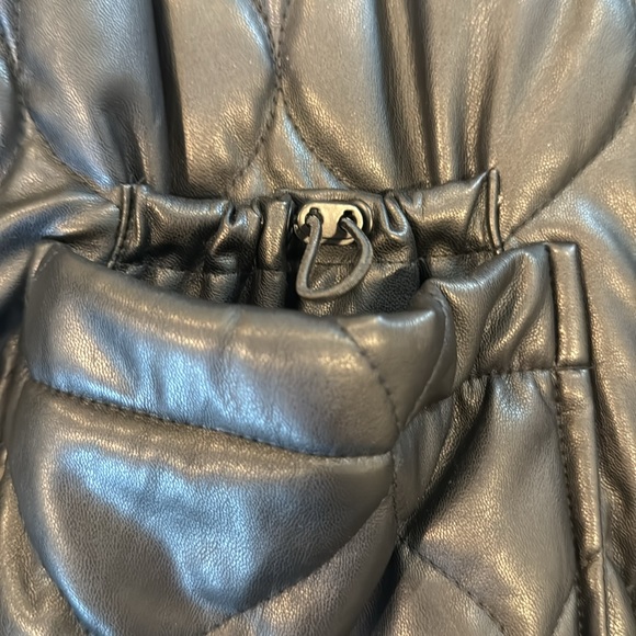 Zara faux leather bomber jacket - Picture 3 of 6